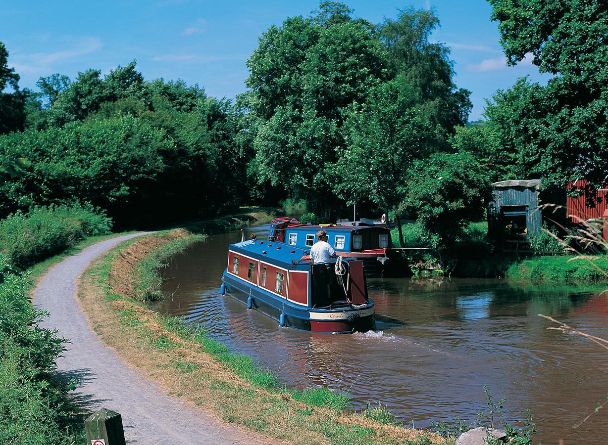 Sound Of The River Talgarth Bagian luar foto