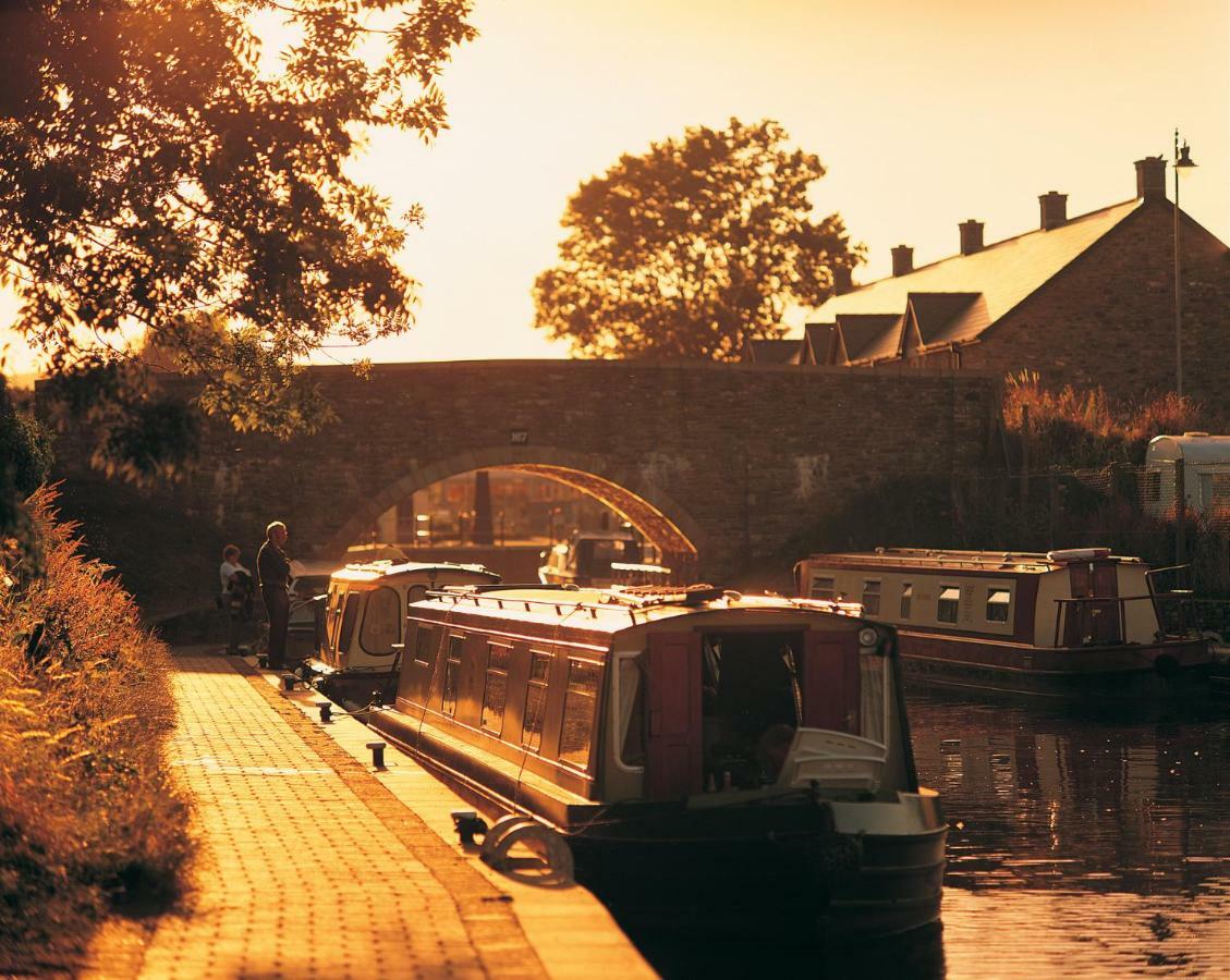 Sound Of The River Talgarth Bagian luar foto